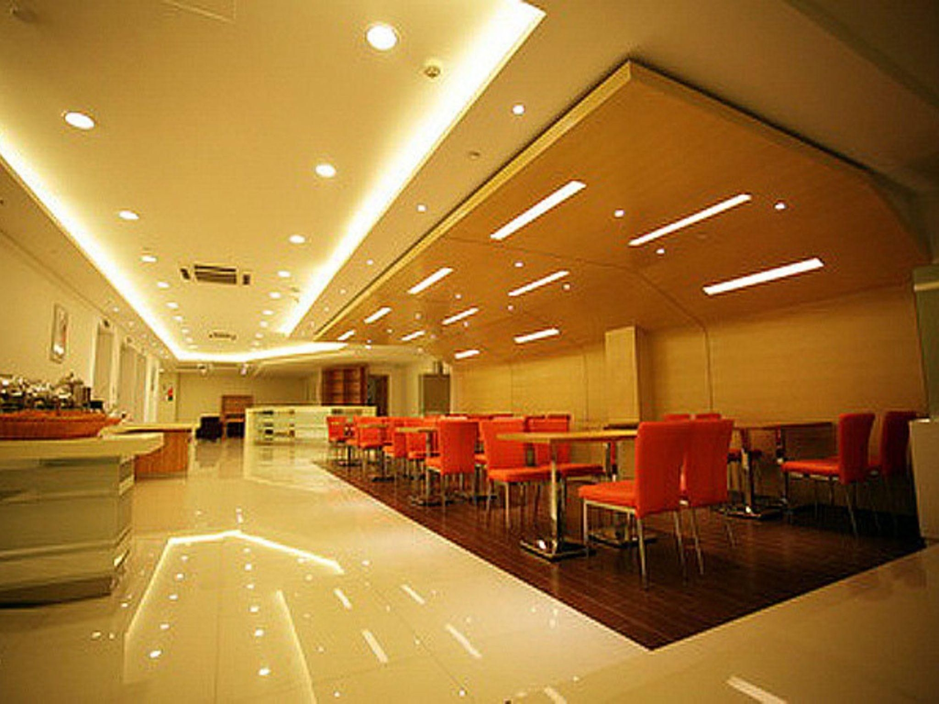 ไอบิสหางโจวฮวงลองโฮเต็ล (Ibis Hangzhou Huanglong Hotel)4