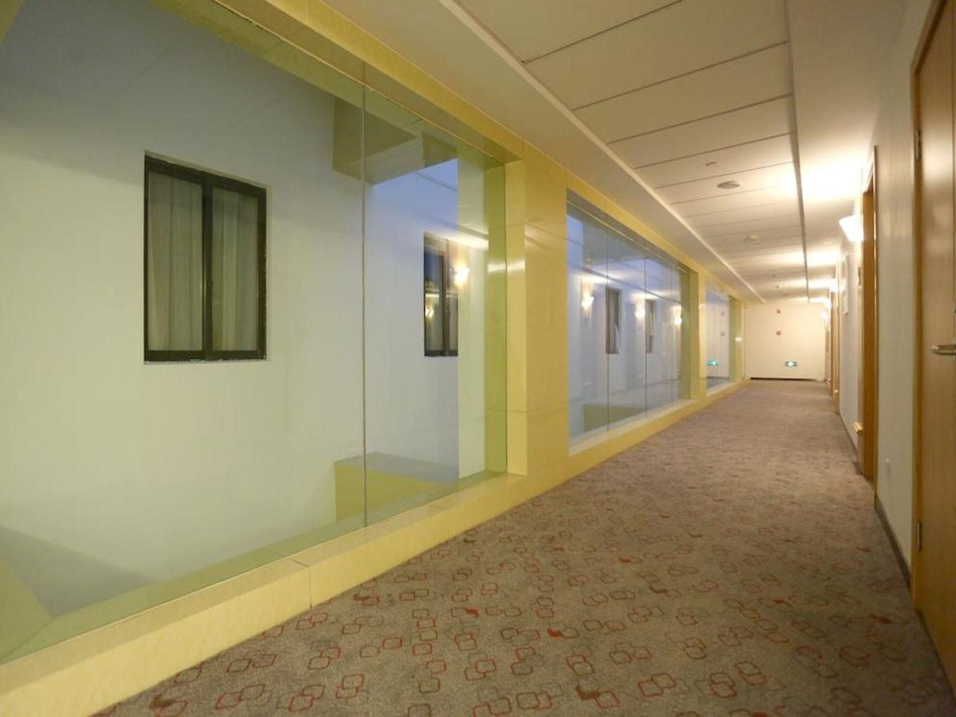ไอบิสหางโจวฮวงลองโฮเต็ล (Ibis Hangzhou Huanglong Hotel)3
