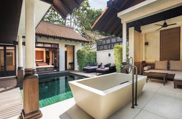 Pavilion Pool Villa King