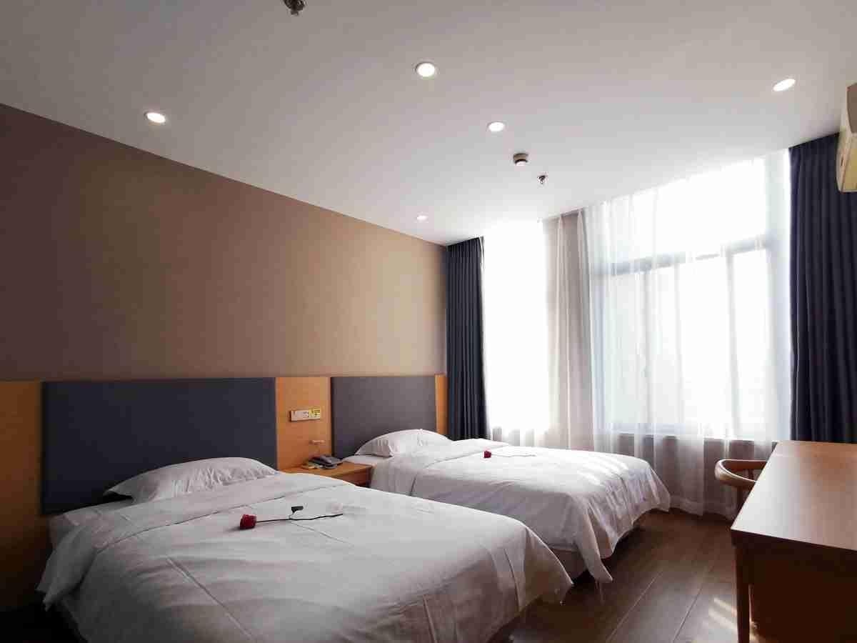 โรงแรมซูเปอร์ 8 ถนนคนเดินอี้เจิ้ง (Super 8 Hotel Yizheng Walking Street)2