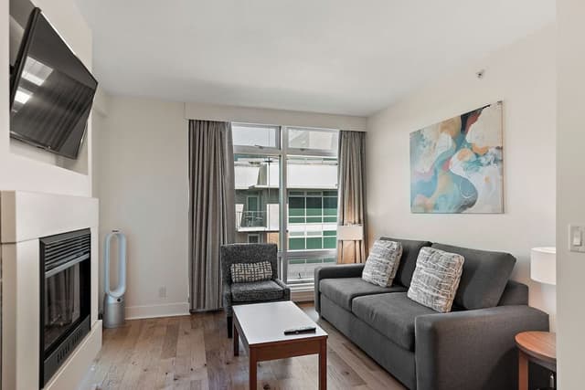 Suite, 1 Bedroom, Corner