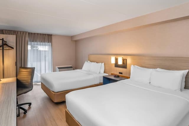 Comfort Care, Standard Room, 2 Queen Beds, Non Smoking