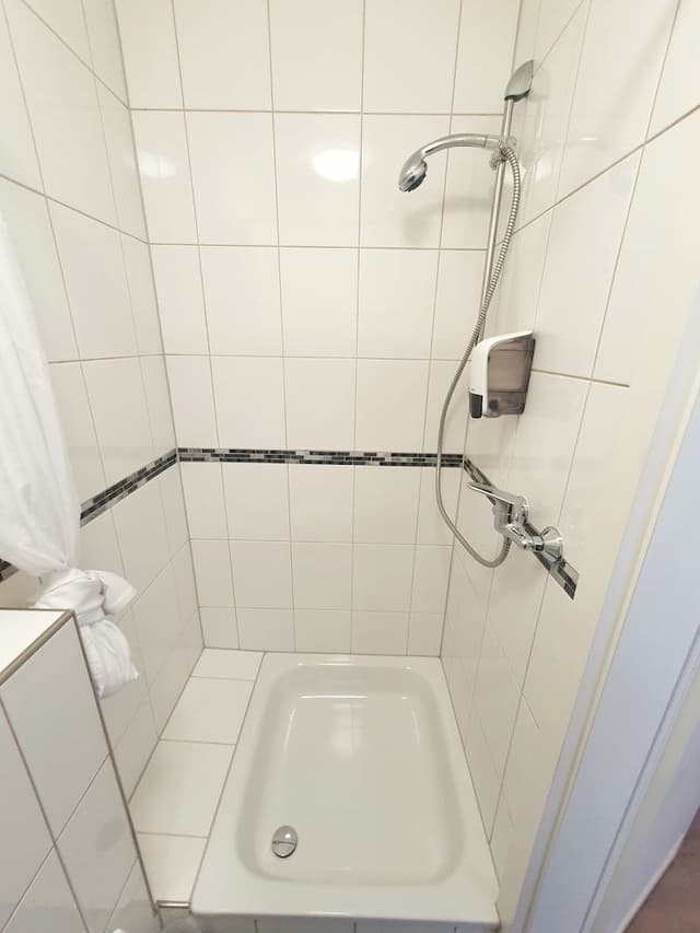 Basic Double or Twin Room, 2 Twin Beds