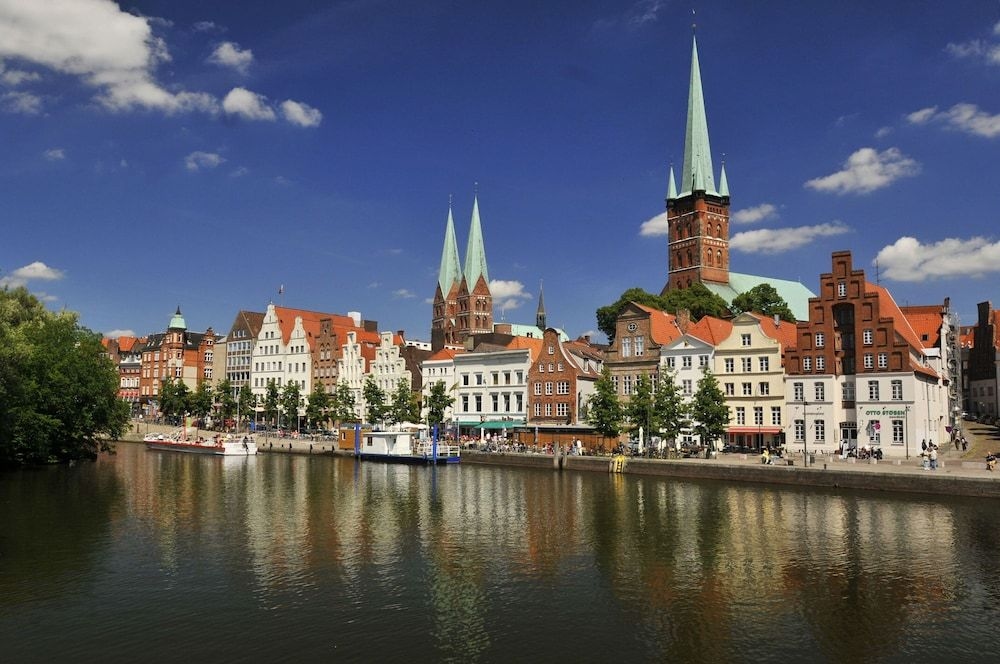 RINGHOTEL JENSEN LUEBECK1