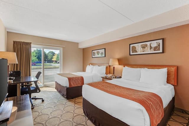 Comfort Care, Double Room, 2 Double Beds, Non Smoking