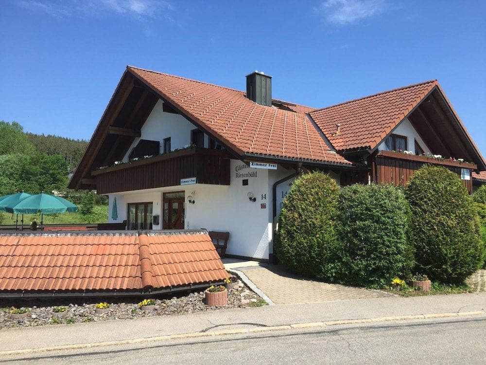 Gastehaus Riesenbuhl2