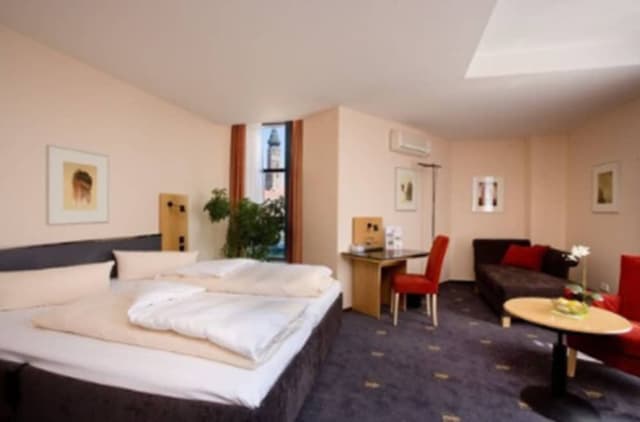 Classic Double Room