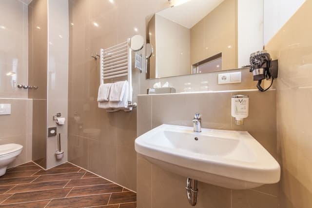 Family Room (4 Persons)