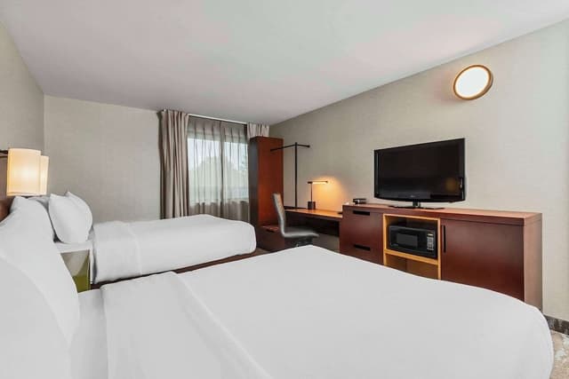 Room, 2 Queen Beds, Non Smoking, Top Floor, No Pets
