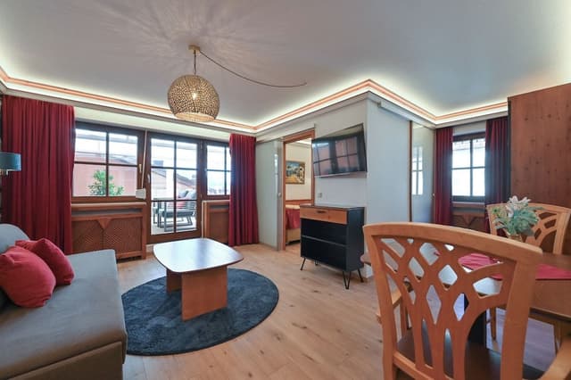 Grand Condo, 1 Queen Bed with Sofa bed (large)