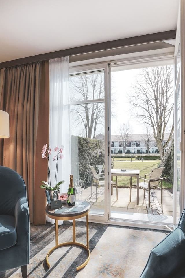 Deluxe Room, Patio