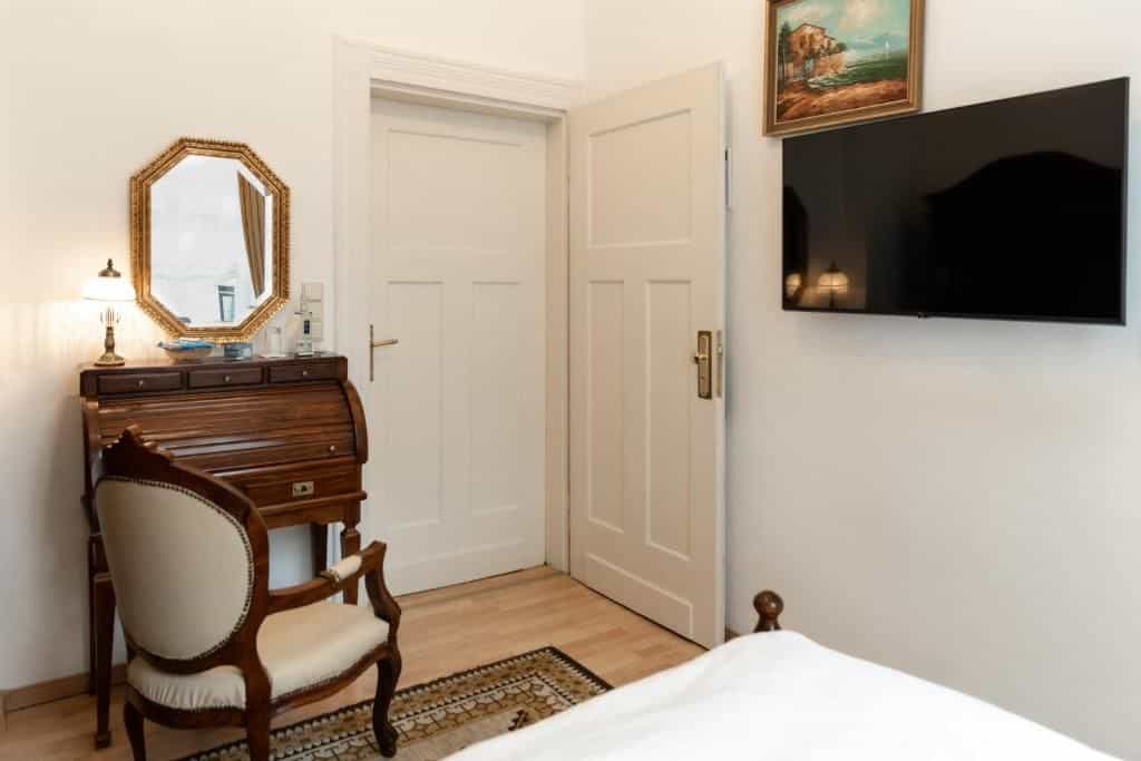 Hotel Weisses Haus Hotel Weisses Haus