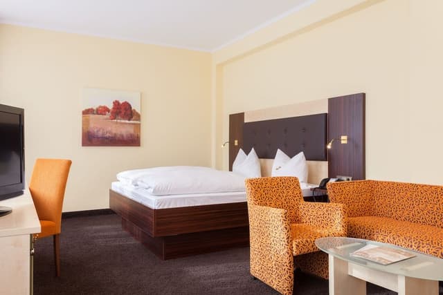 Deluxe Room, 1 Double Bed (Converts to 2 Twin Beds)