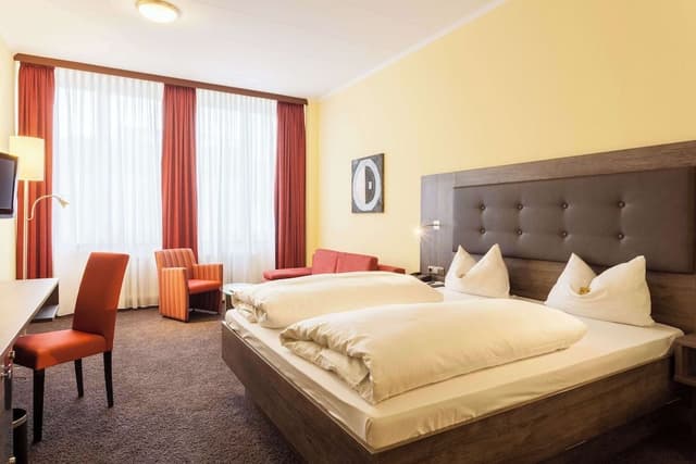Deluxe Room, 1 Double Bed (Converts to 2 Twin Beds)