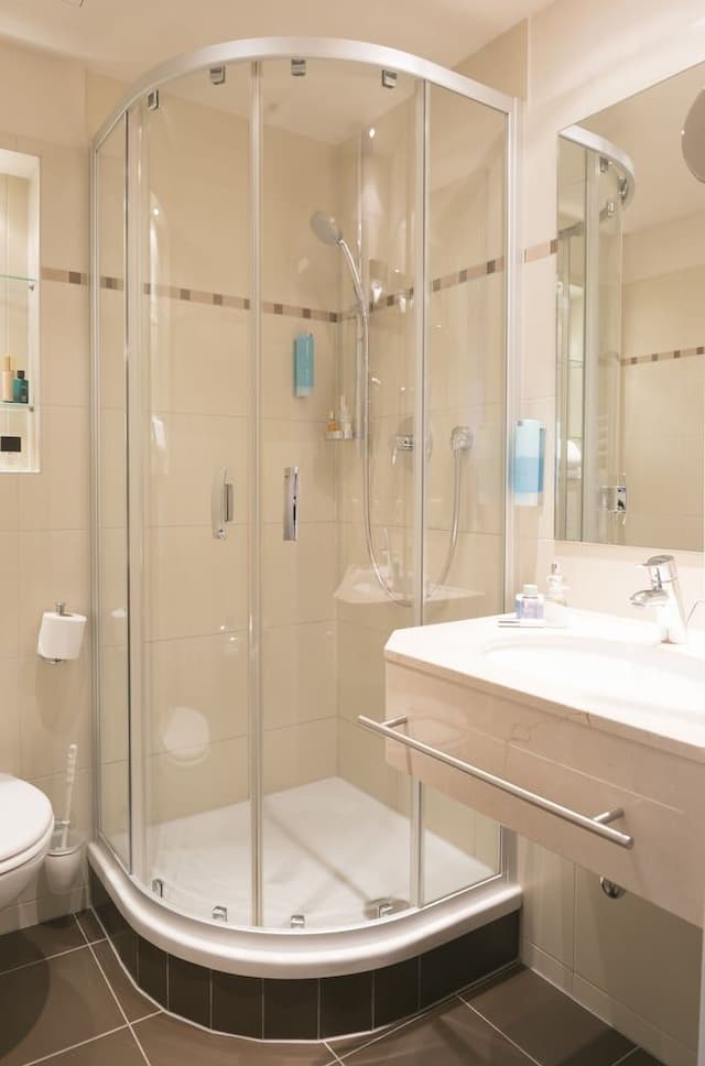 Standard Double Room, 1 Queen Bed