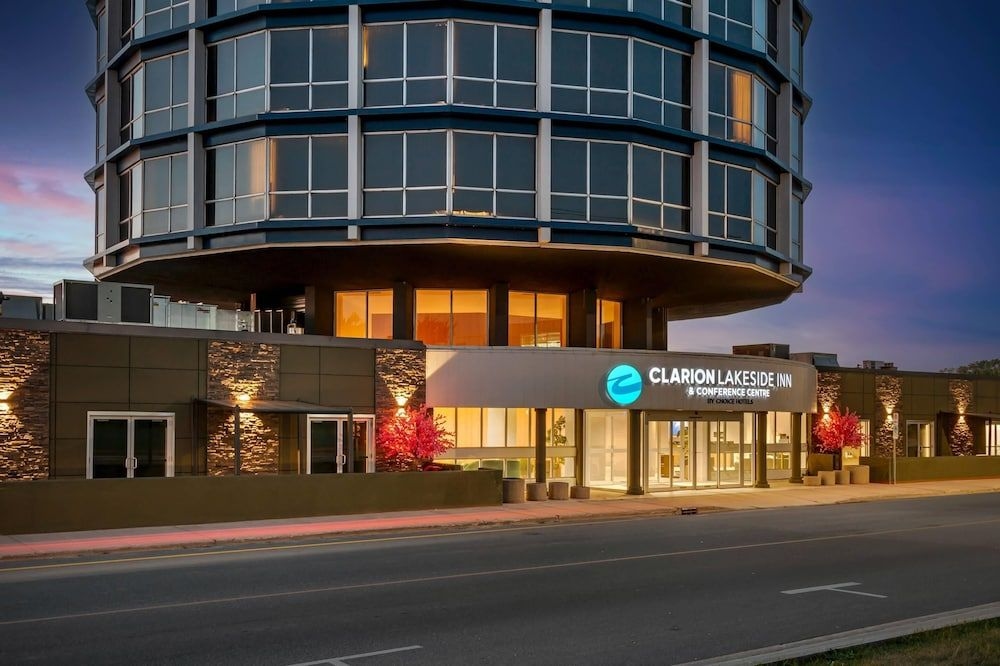 Best Western Lakeside Inn Conference Centre3