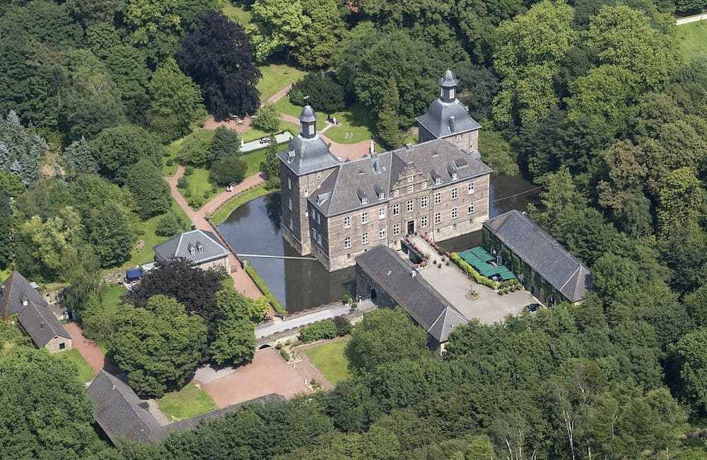 Schlosshotel Hugenpoet Schlosshotel Hugenpoet