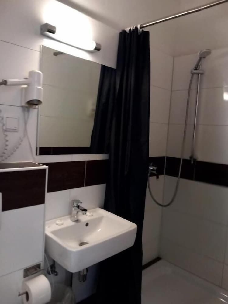 Hotel Karolinger2