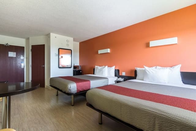 Standard Room, 2 Queen Beds, Non Smoking