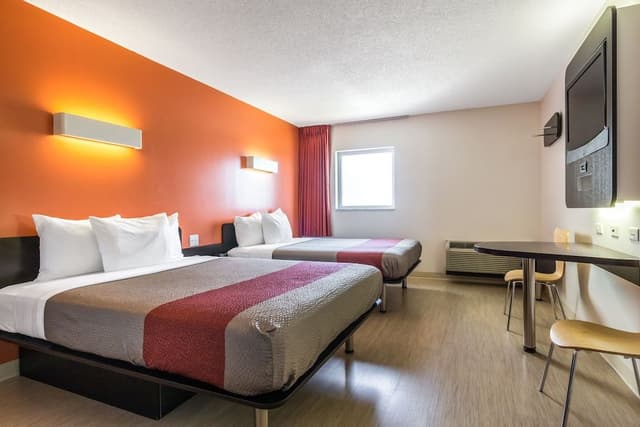 Standard Room, 2 Queen Beds, Non Smoking