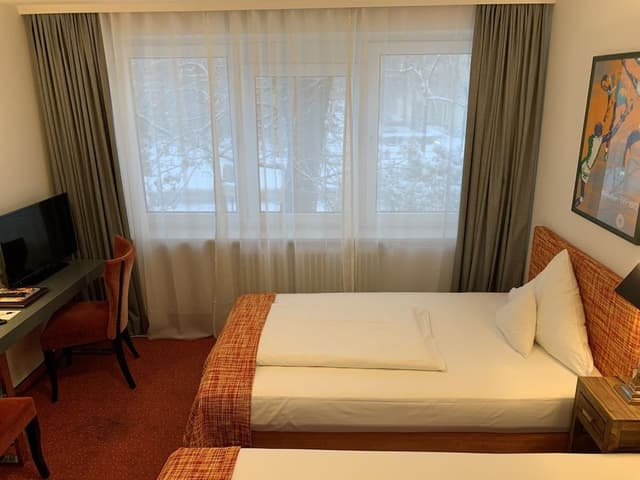 Triple Room, City View
