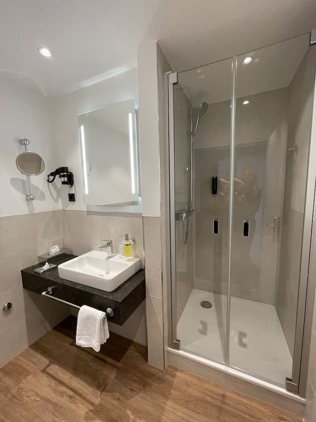Premium Single Room