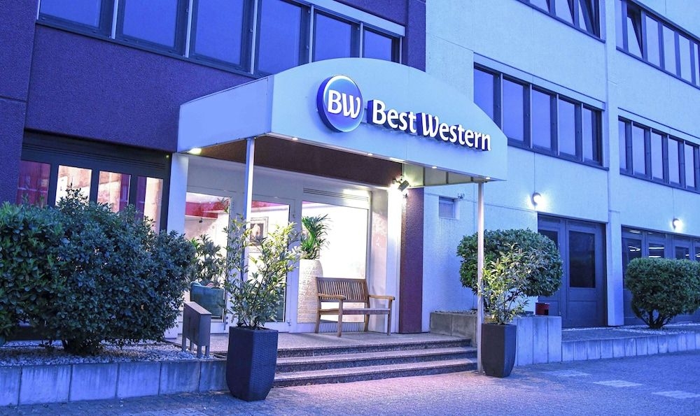 BEST WESTERN Comfort Business Hotel4