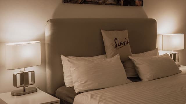 City Double Room, 1 Queen Bed, River View