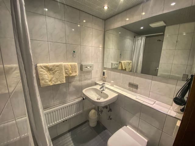 Comfort Single Room