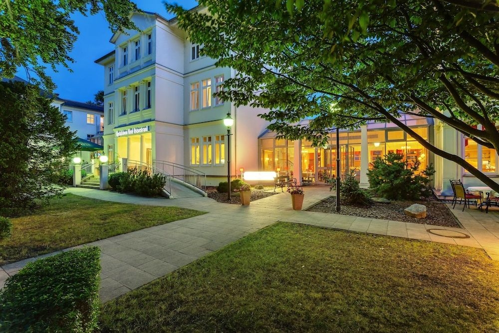 Upstalsboom Hotel Ostseestrand - Heringsdorf auf Usedom1