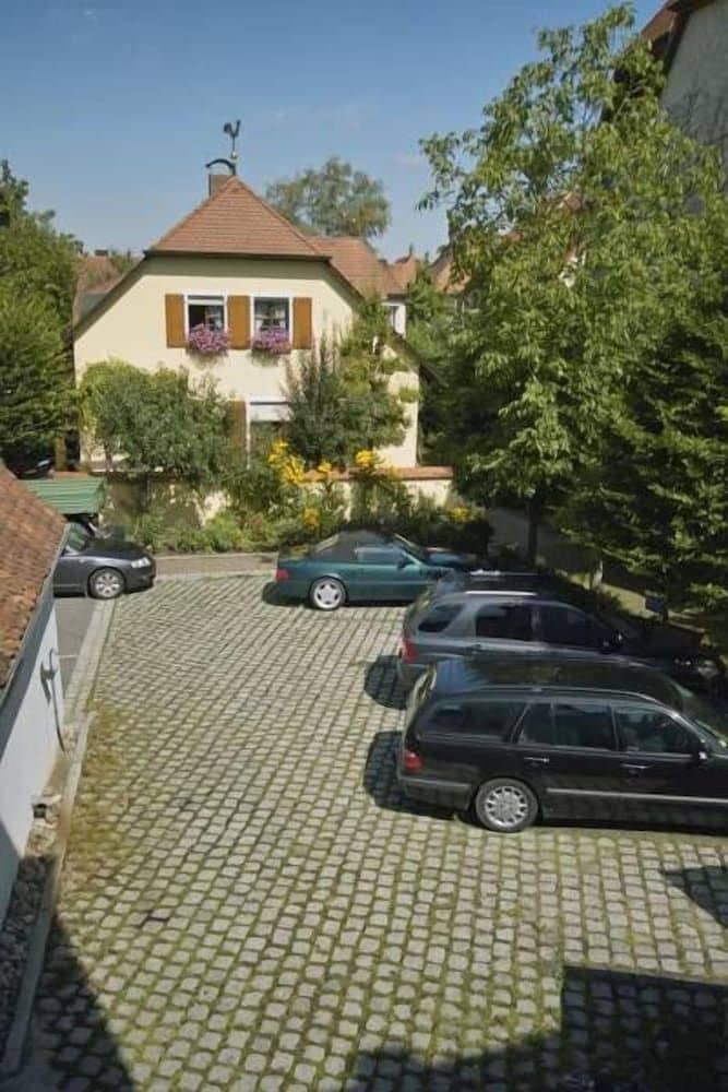 Gasthof Hotel Bezold Gasthof Hotel Bezold