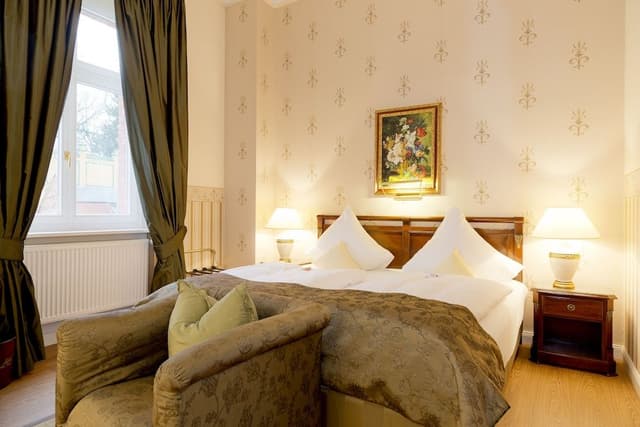 Superior Room, Double Bed (1,60-1,80m)
