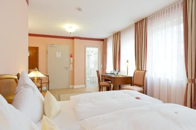 Superior Room, Double Bed (1,60-1,80m)