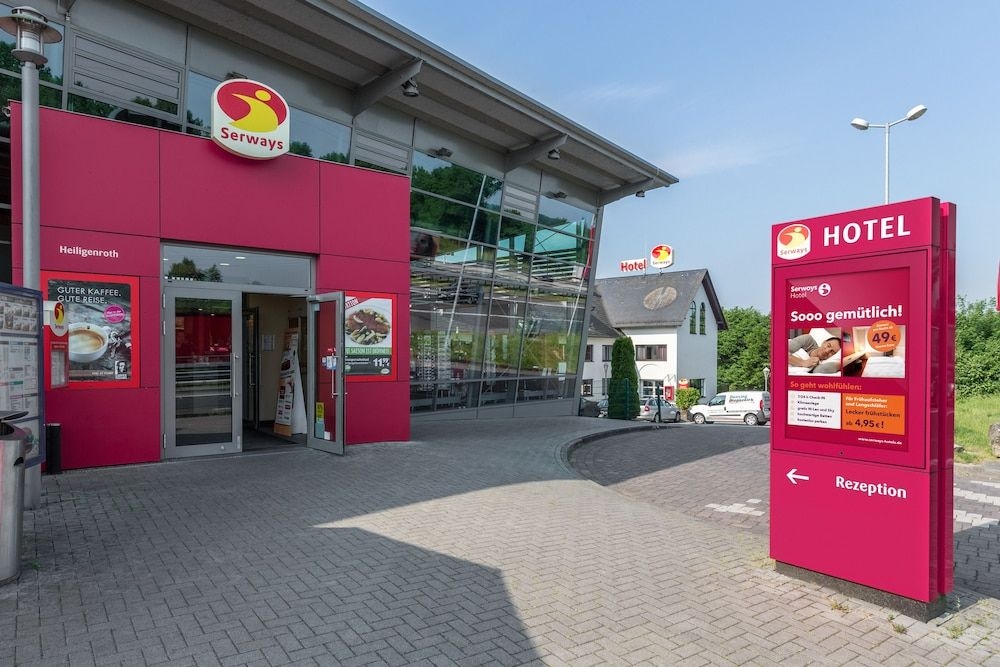 Serways Hotel Heiligenroth1
