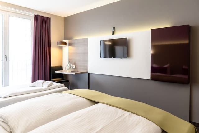 Business Triple Room