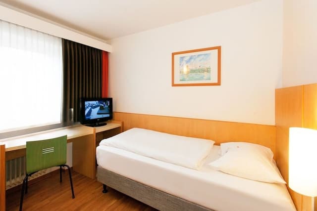 Single Room, Non Smoking