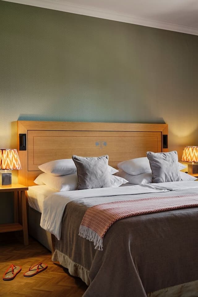 Grand Suite, 2 Bedrooms, Balcony, Garden Area