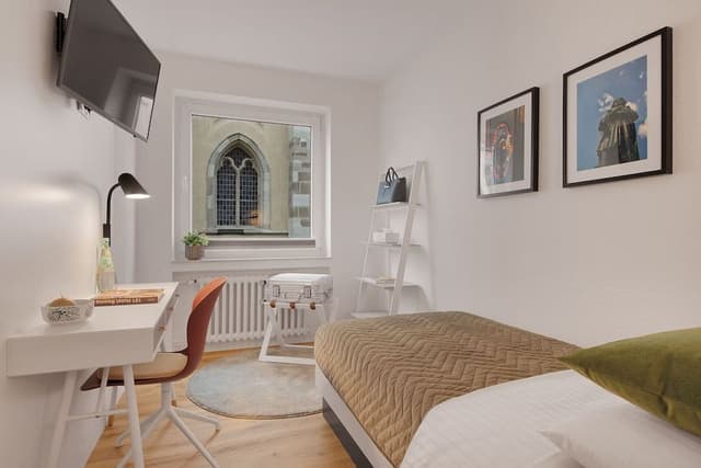 Business Single Room
