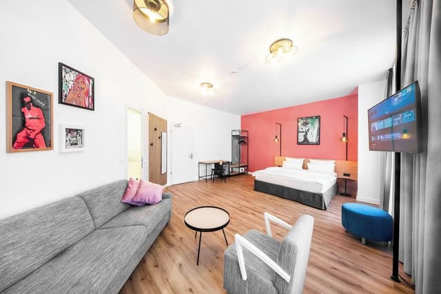 CALMA L (family triple room)