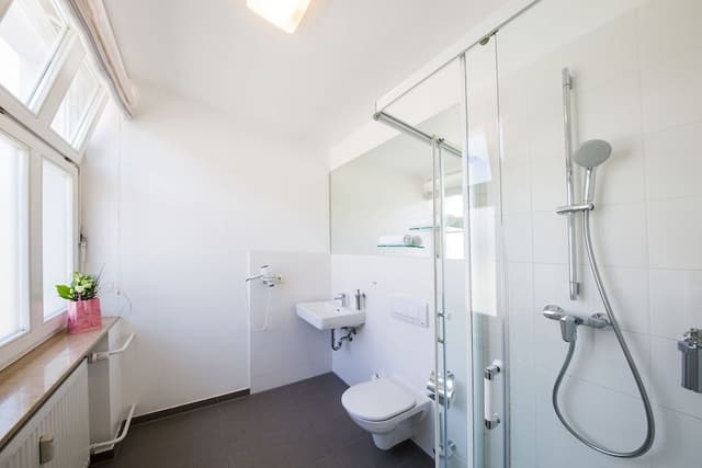 CALMA L (family triple room)