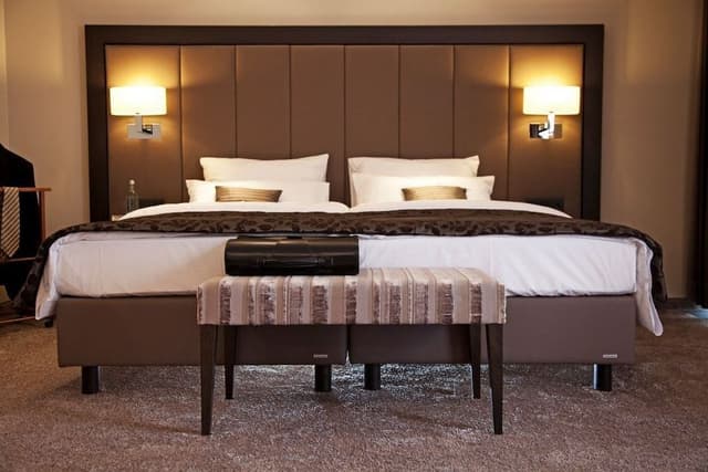 Junior Studio Suite, 1 King Bed, Balcony