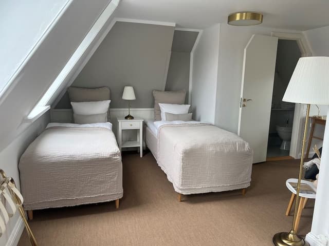 Standard Small Double Room