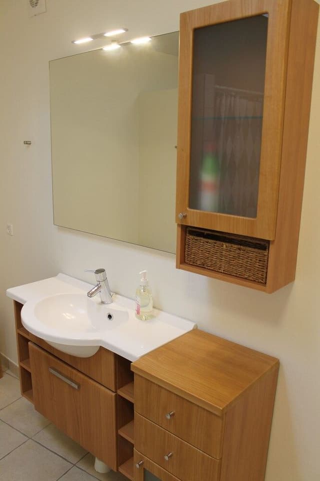 Double or Twin Room, Shared Bathroom