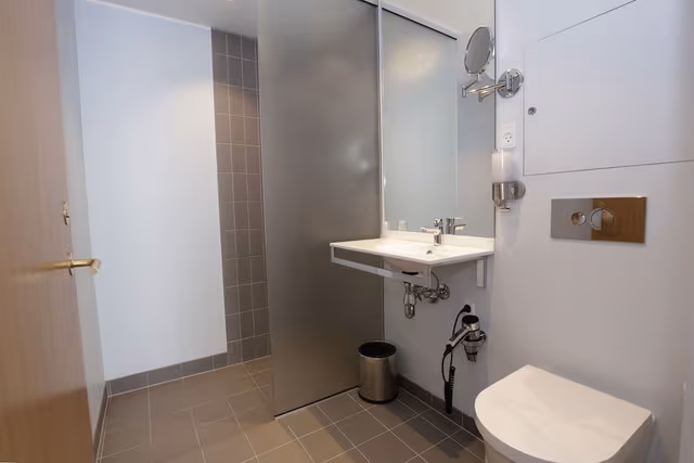 Superior Deluxe Double Room, Canal View