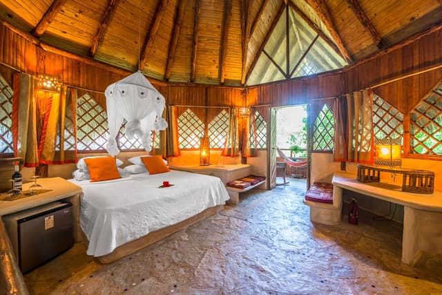 One Bedroom Bungalow King