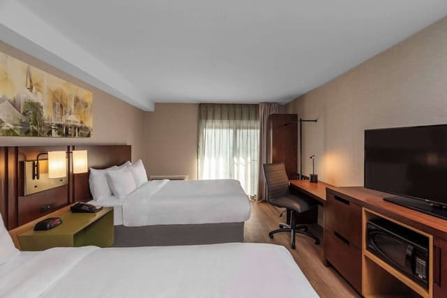 Room, 2 Queen Beds, Non Smoking (Upgrade)