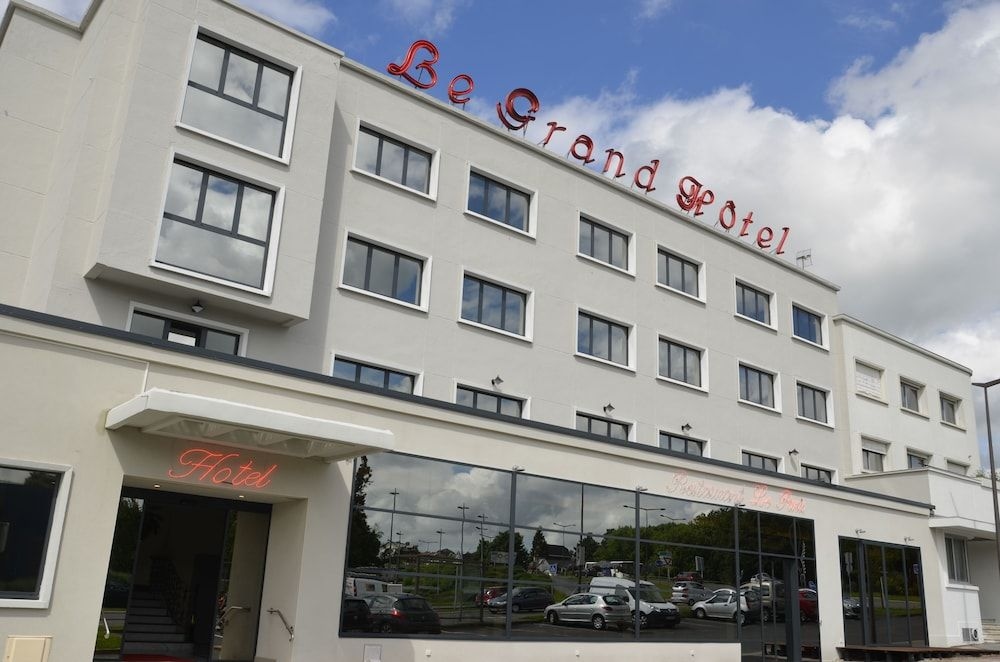LE GRAND HOTEL3