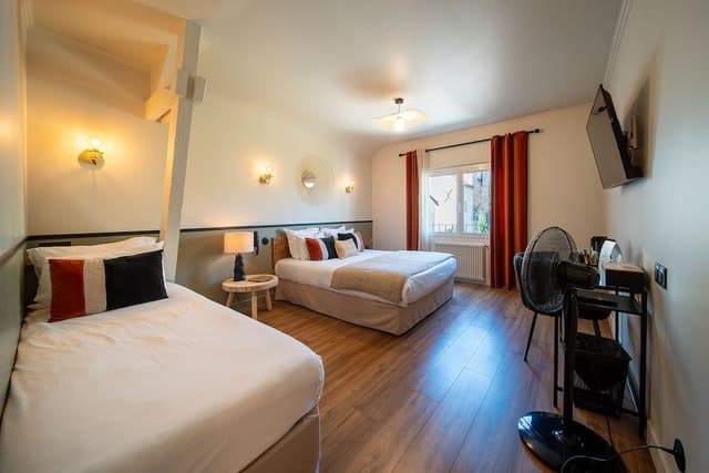 Comfort Triple Room