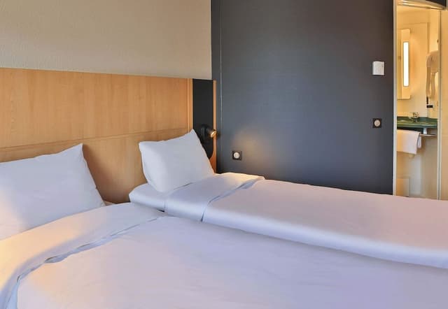 Twin Room, Non Smoking