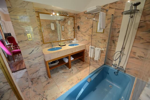 PRESTIGE DOUBLE ROOM